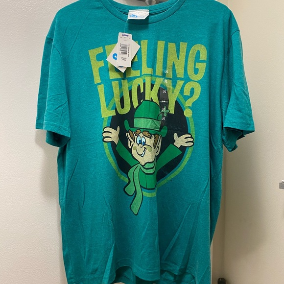 Retro Style “Feeling Lucky?” Men’s Tee - Picture 1 of 5
